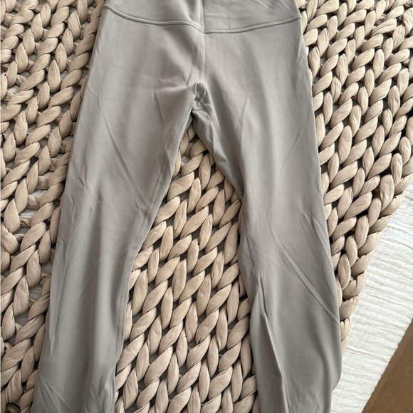 lululemon Wunder Train High-Rise Tight 28” in Riverstone - Picture 2 of 7